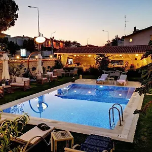 Salbakos Herakleia Boutique Alaçatı
