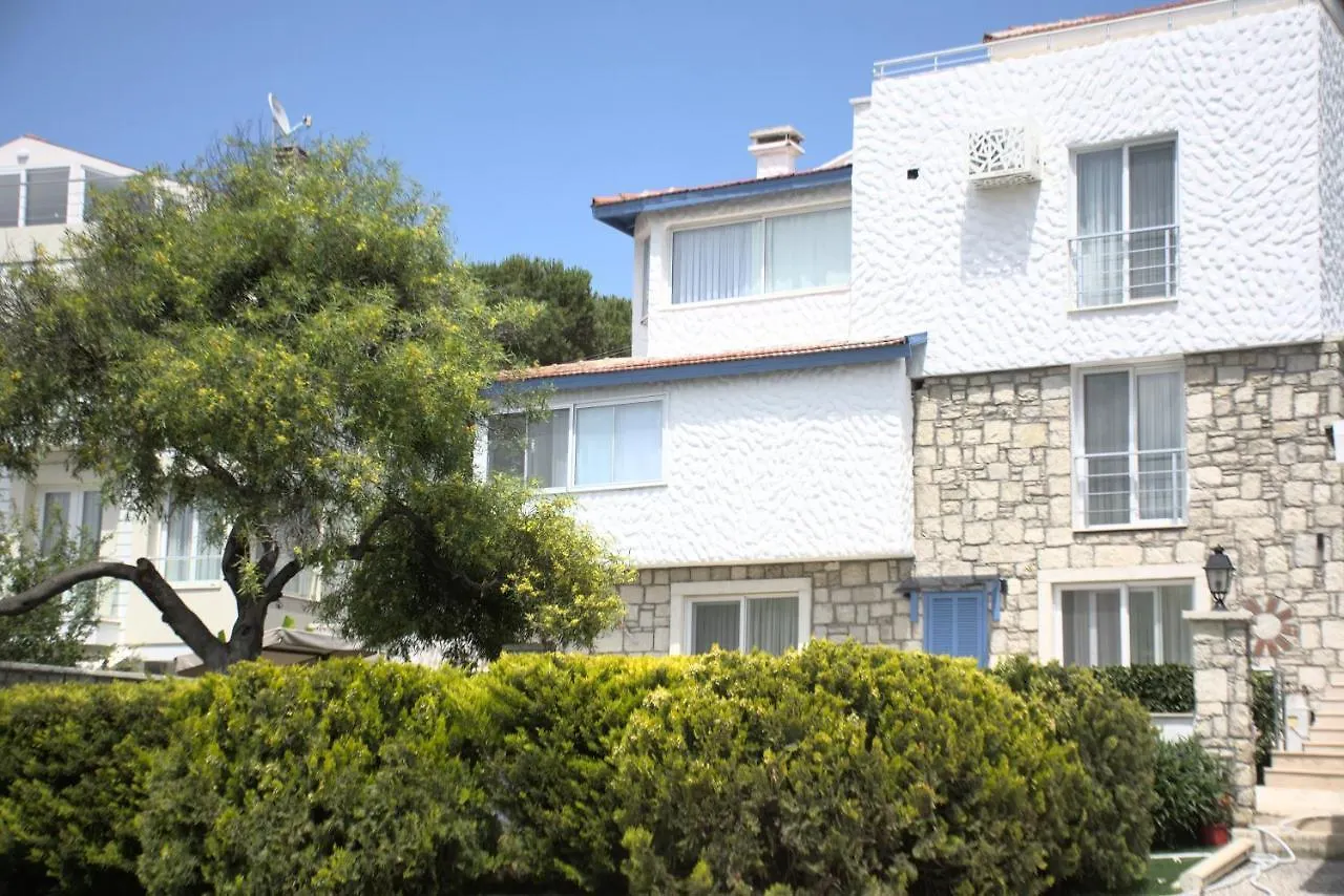 Tepe Hotel contacts